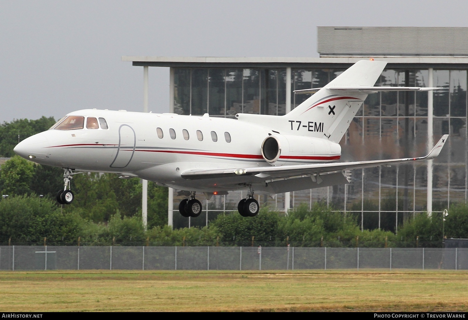 Aircraft Photo of T7-EMI | Hawker Beechcraft 900XP | AirHistory.net #705936