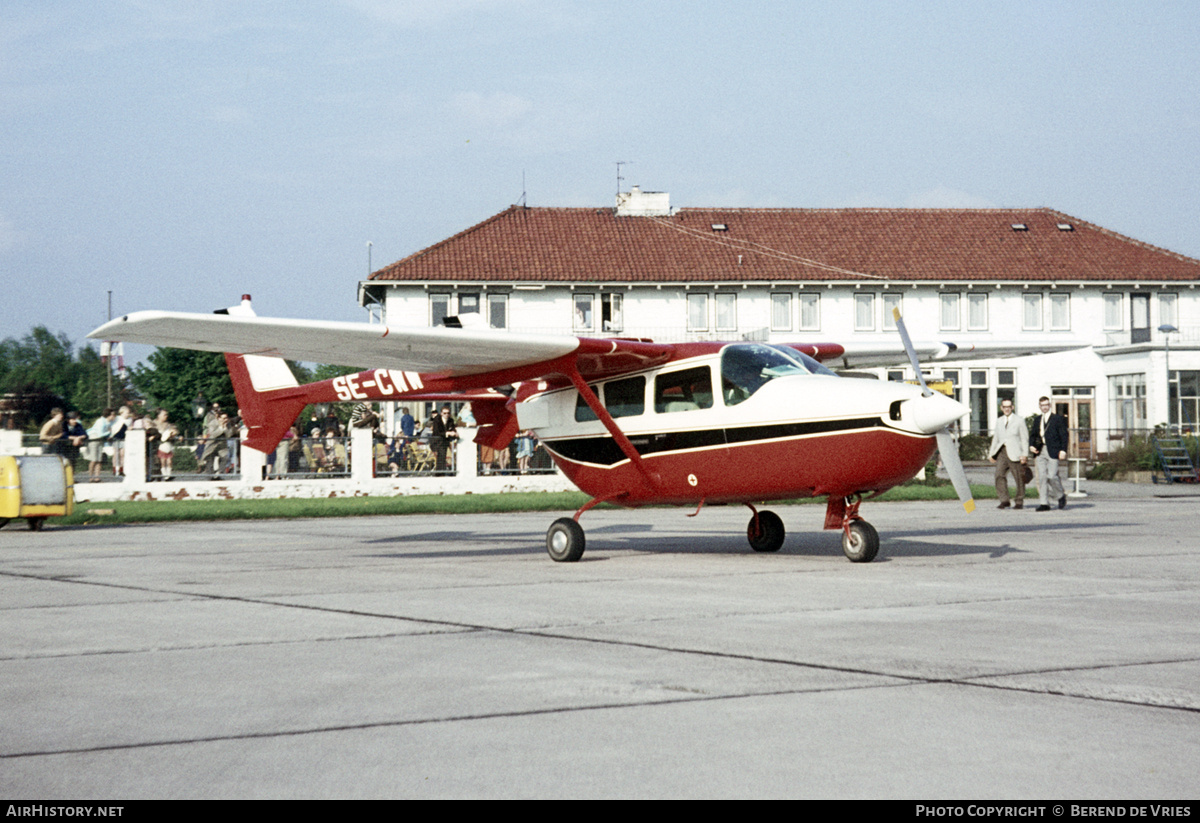 Aircraft Photo of SE-CWW | Cessna 337A Super Skymaster | AirHistory.net #705944