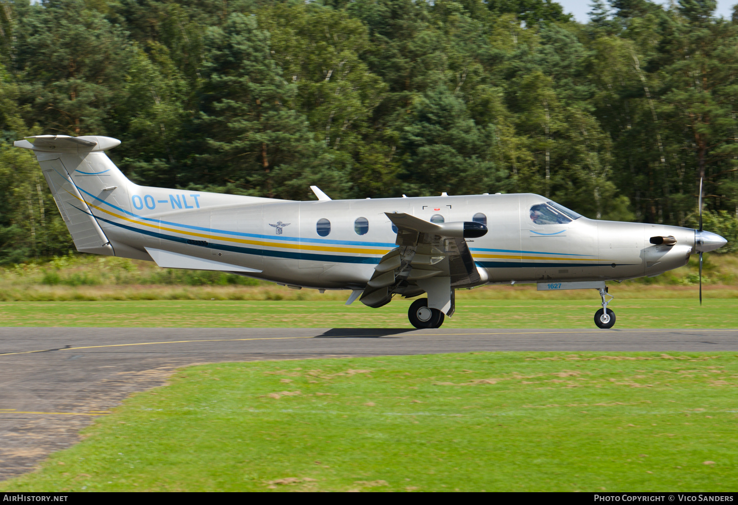 Aircraft Photo of OO-NLT | Pilatus PC-12/45 | AirHistory.net #706050