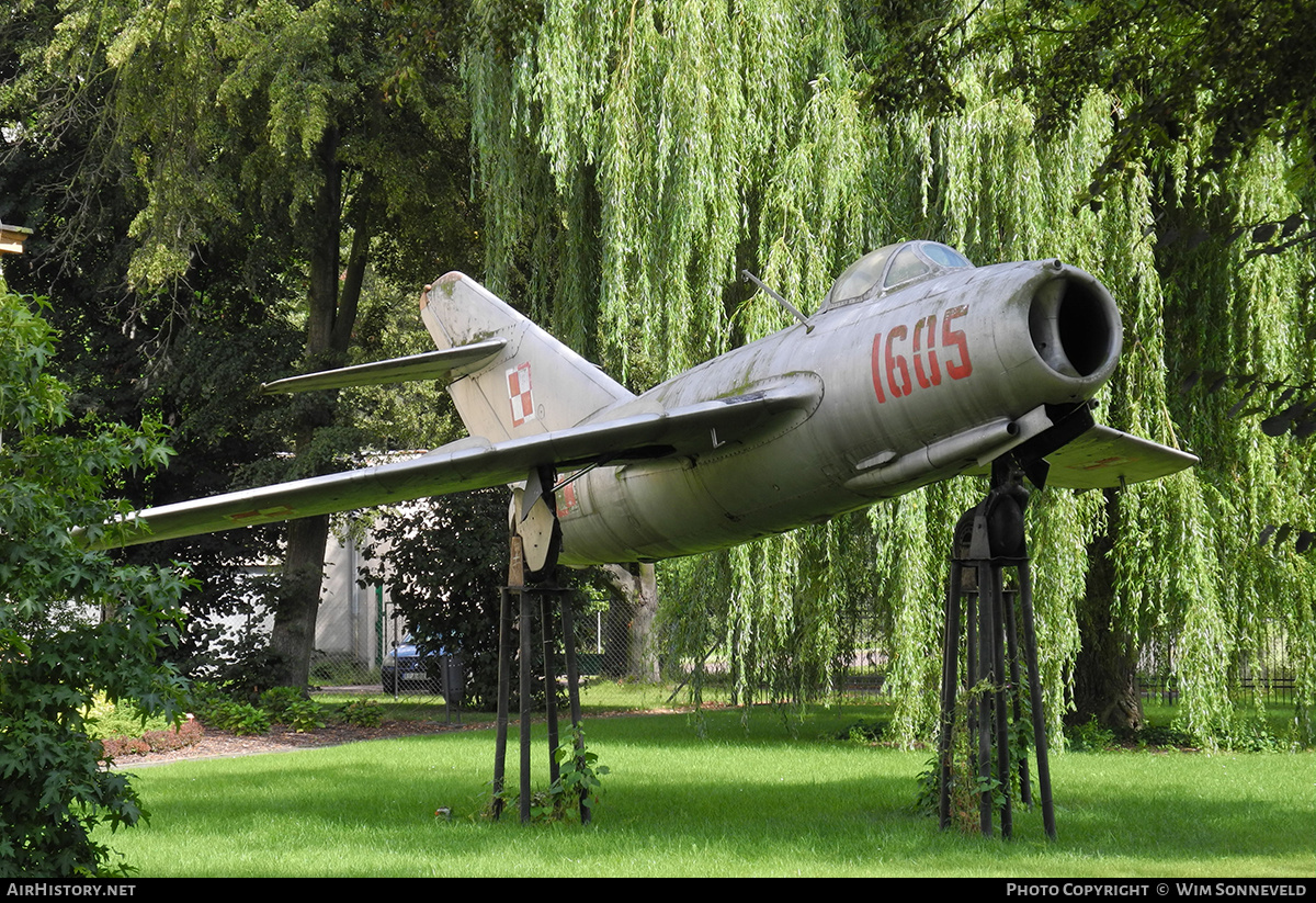 Aircraft Photo of 1605 | PZL-Mielec Lim-2 (MiG-15) | Poland - Air Force | AirHistory.net #706061