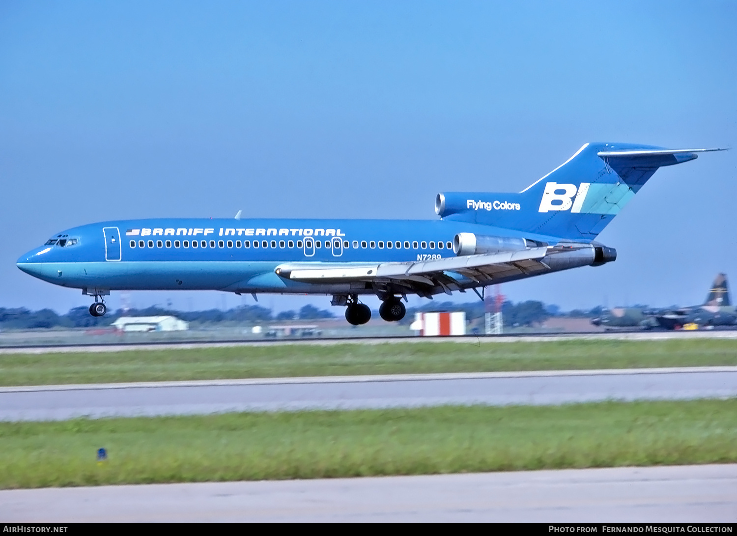 Aircraft Photo of N7289 | Boeing 727-27 | Braniff International Airways | AirHistory.net #706169