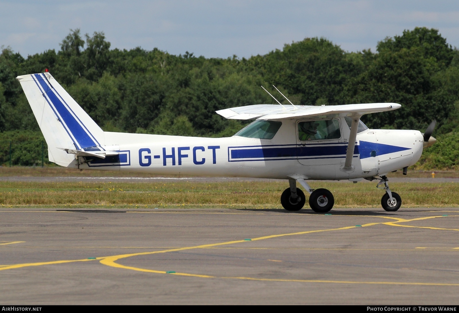 Aircraft Photo of G-HFCT | Reims F152 | AirHistory.net #706253