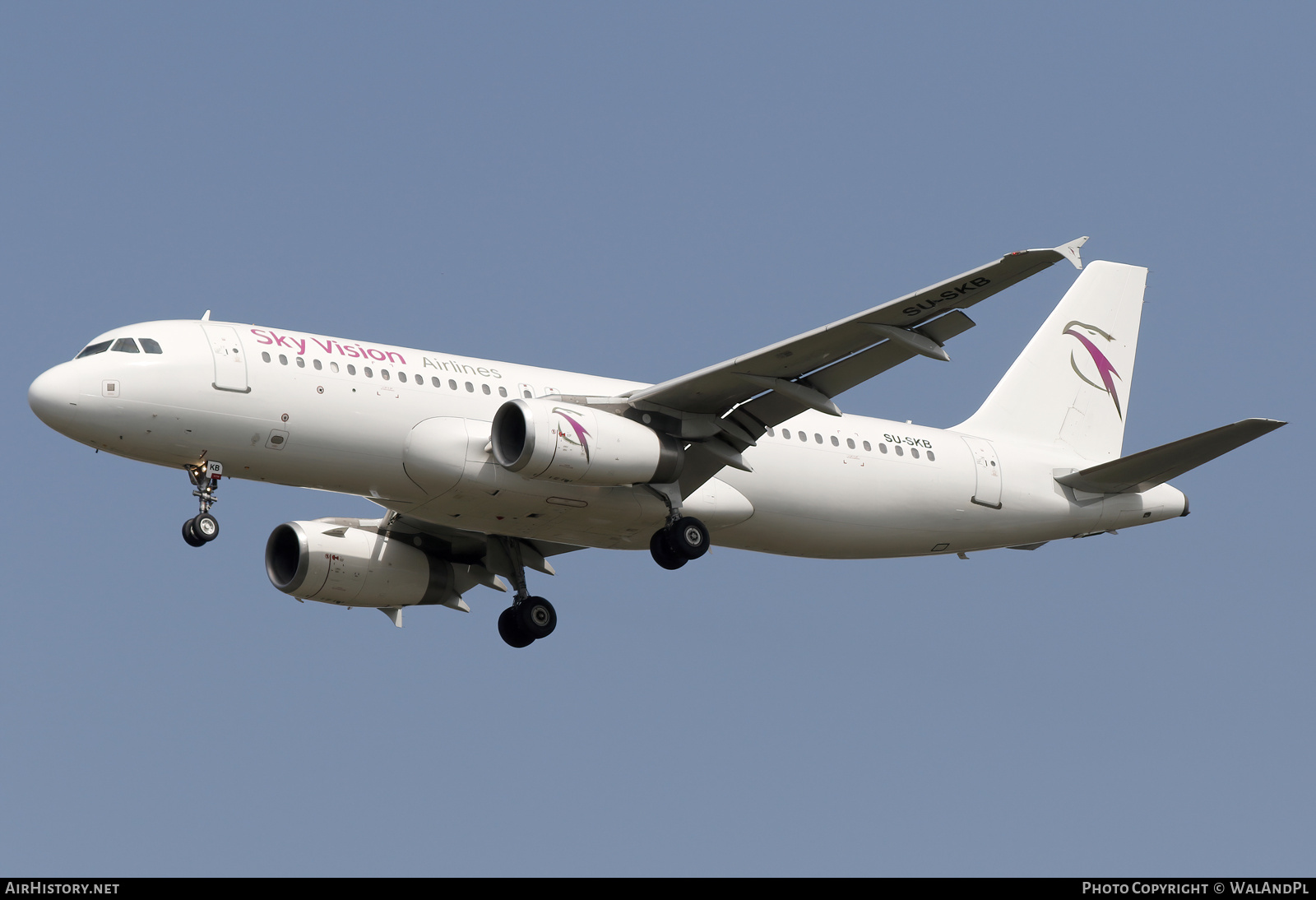 Aircraft Photo of SU-SKB | Airbus A320-232 | Sky Vision Airlines | AirHistory.net #706283