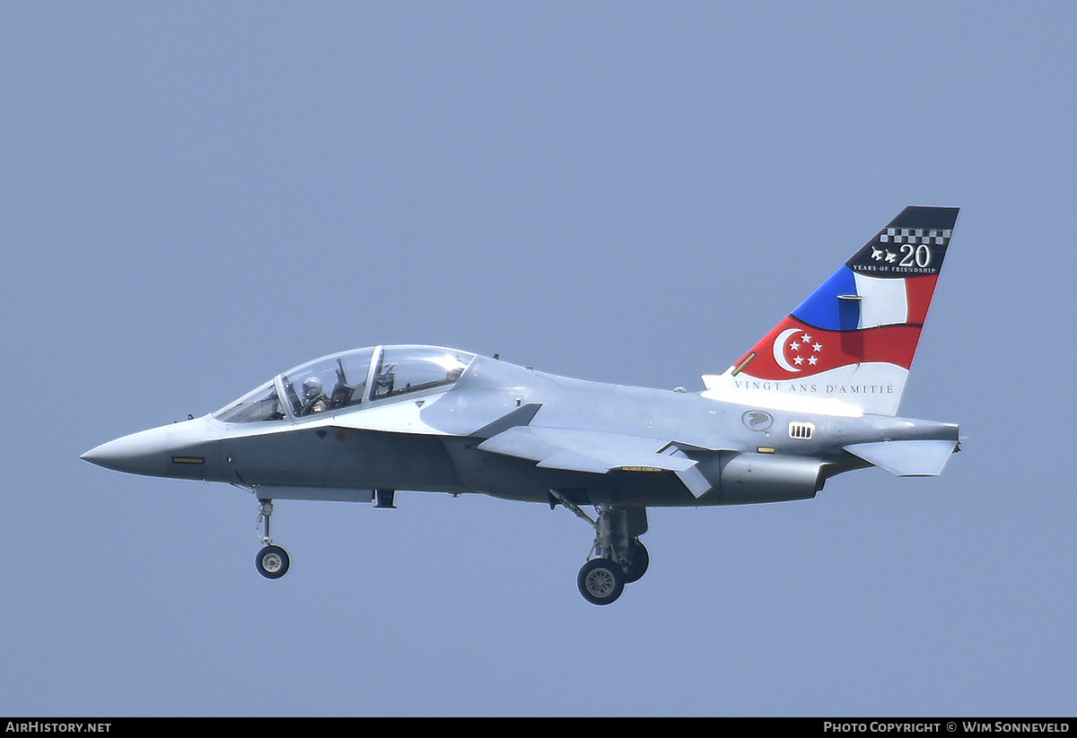 Aircraft Photo of 322 | Alenia Aermacchi M-346 Master | Singapore - Air Force | AirHistory.net #706323