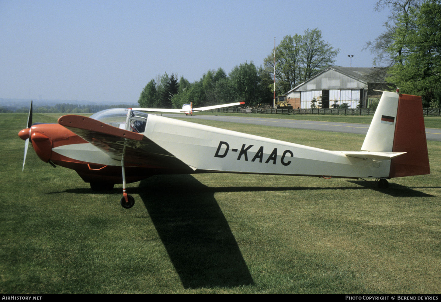 Aircraft Photo of D-KAAC | Scheibe SF-25B Falke | AirHistory.net #706326