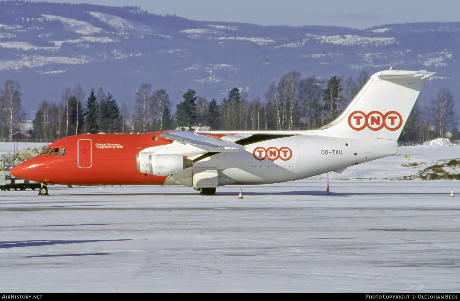 Aircraft Photo of OO-TAU | British Aerospace BAe-146-200QT Quiet Trader | TNT Airways | AirHistory.net #706375