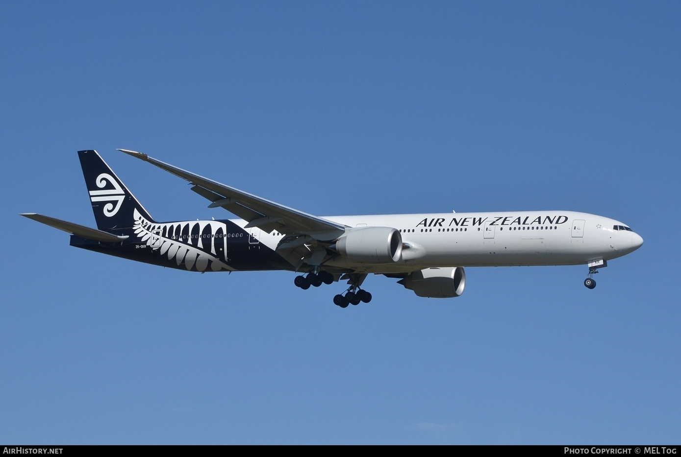 Aircraft Photo of ZK-OKR | Boeing 777-319/ER | Air New Zealand | AirHistory.net #706423