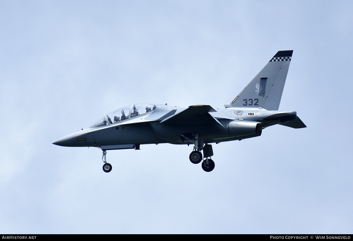 Aircraft Photo of 332 | Alenia Aermacchi M-346 Master | Singapore - Air Force | AirHistory.net #706430