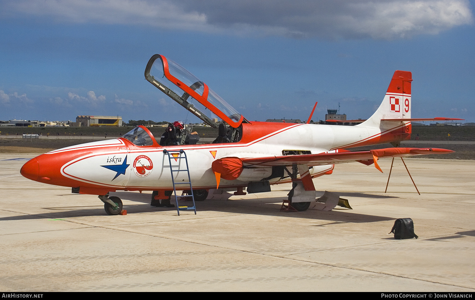 Aircraft Photo of 1715 | PZL-Mielec TS-11 Iskra bis DF | Poland - Air Force | AirHistory.net #706537