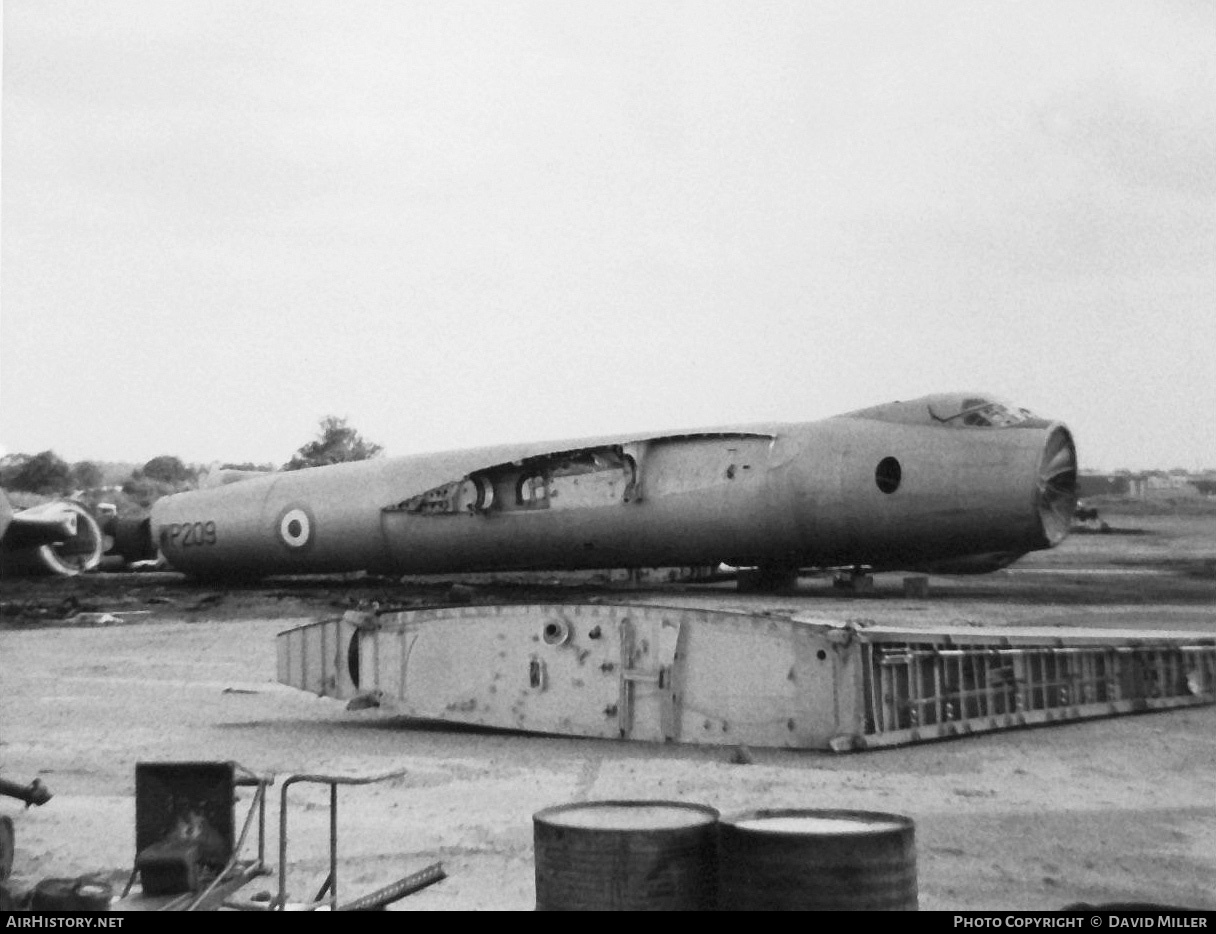 Aircraft Photo of WP209 | Vickers Valiant B1 | UK - Air Force | AirHistory.net #706636
