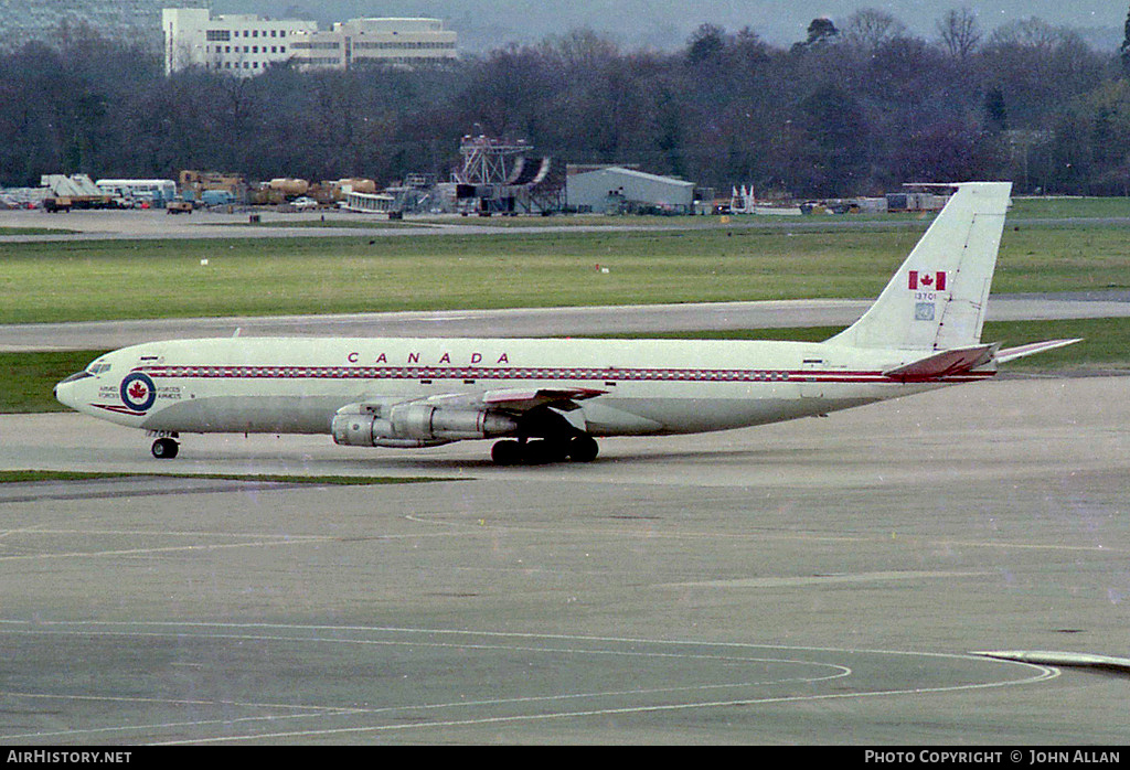 Aircraft Photo of 13701 | Boeing CC-137 (707-347C) | Canada - Air Force | AirHistory.net #706643