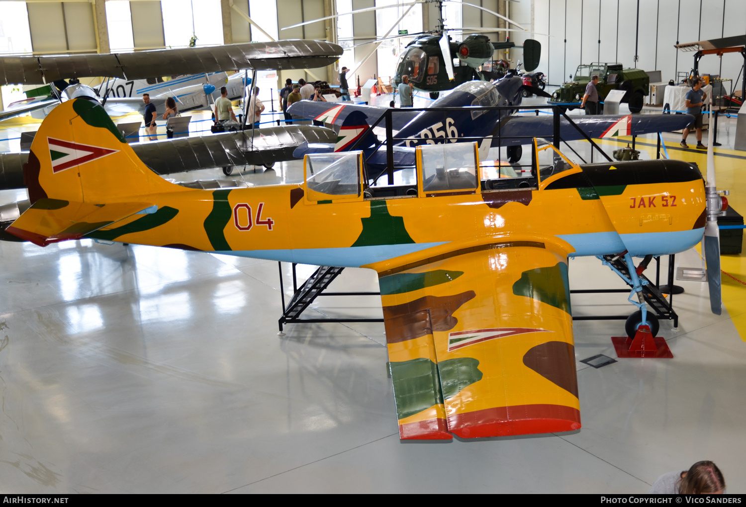 Aircraft Photo of 04 | Yakovlev Yak-52 | Hungary - Air Force | AirHistory.net #706911
