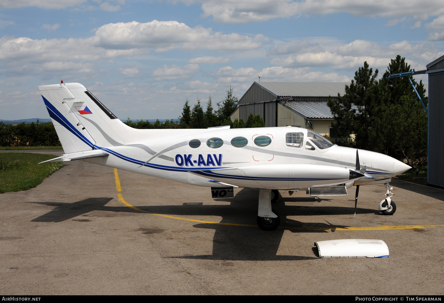 Aircraft Photo of OK-AAV | Cessna 414 | AirHistory.net #707117