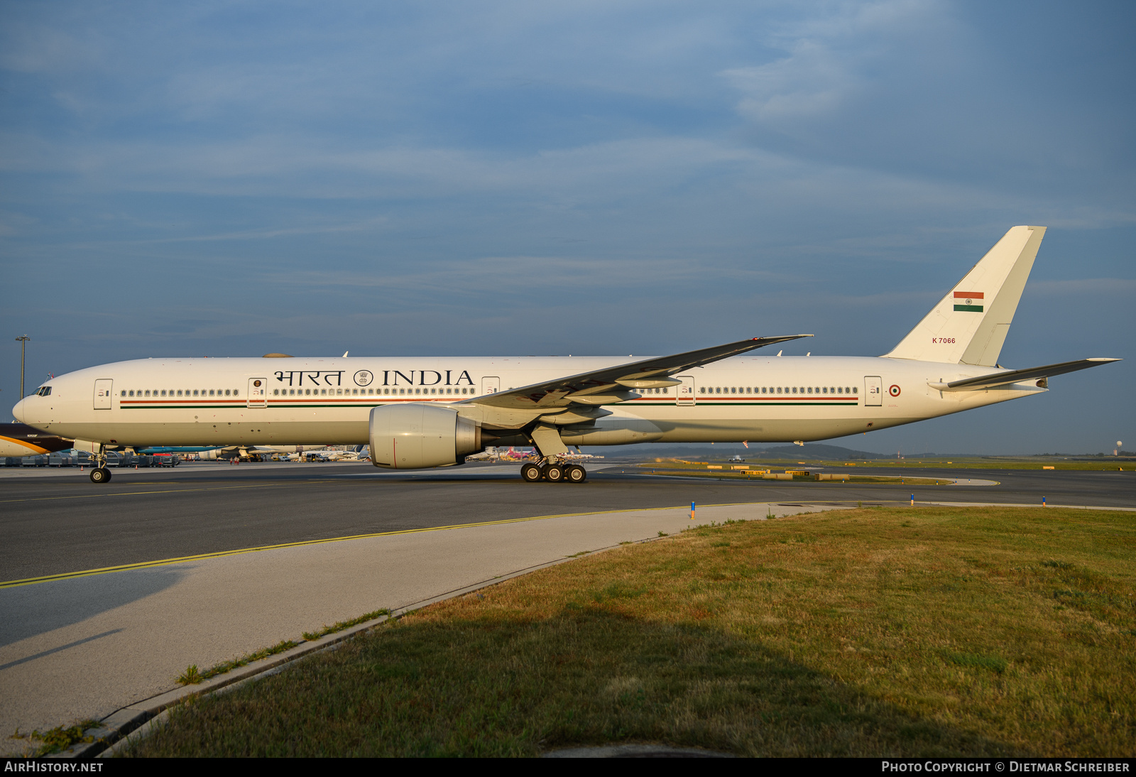 Aircraft Photo of K7066 | Boeing 777-300/ER | India - Air Force | AirHistory.net #707122