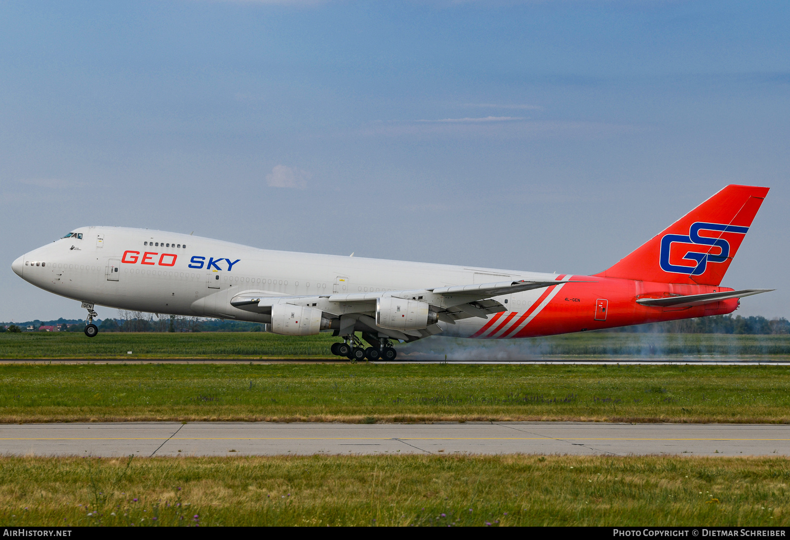 Aircraft Photo of 4L-GEN | Boeing 747-236F/SCD | Geo Sky Airlines | AirHistory.net #707162
