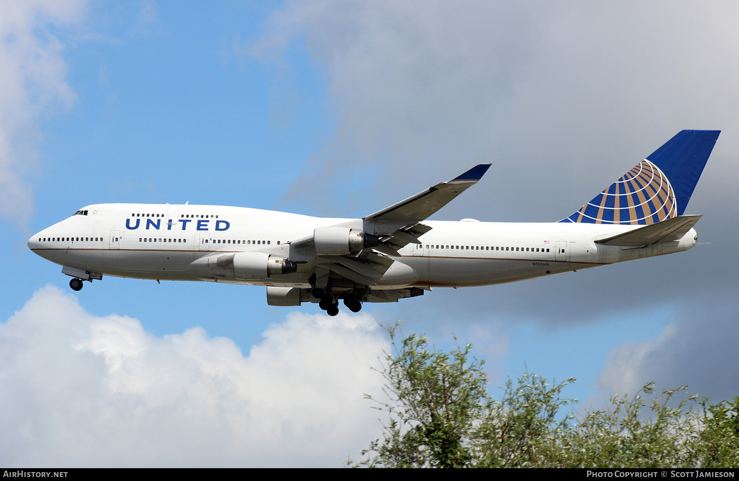 Aircraft Photo of N105UA | Boeing 747-451 | United Airlines | AirHistory.net #707347