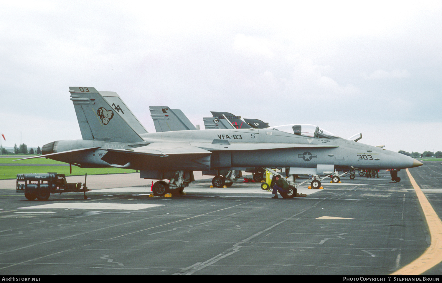 Aircraft Photo of 163481 | McDonnell Douglas F/A-18C Hornet | USA - Navy | AirHistory.net #707348
