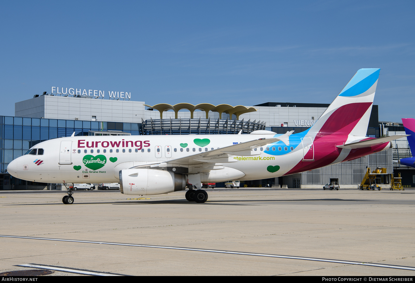 Aircraft Photo of 9H-EXQ | Airbus A319-132 | Eurowings | AirHistory.net #707391