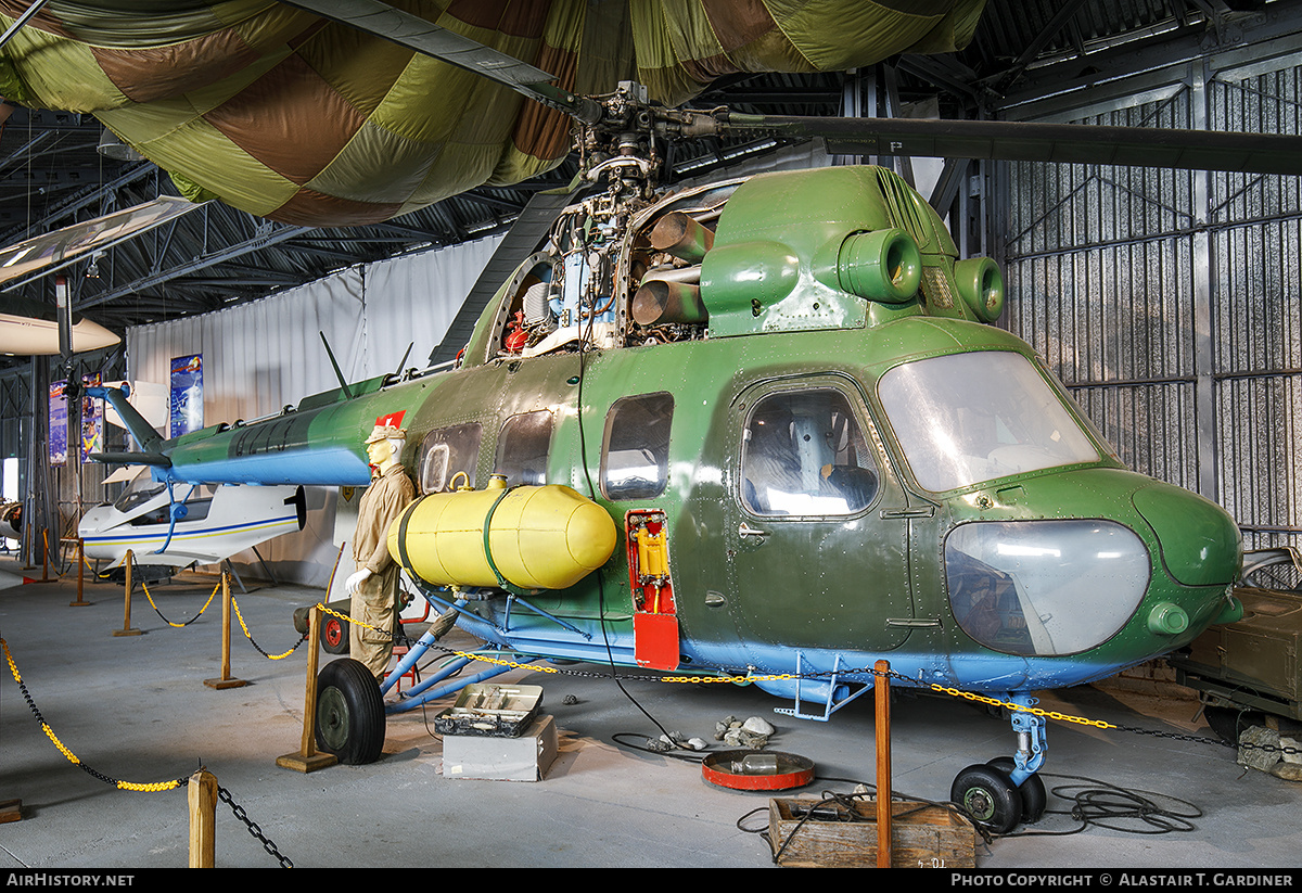 Aircraft Photo of 8213 | Mil Mi-2 | Slovakia - Air Force | AirHistory.net #707412