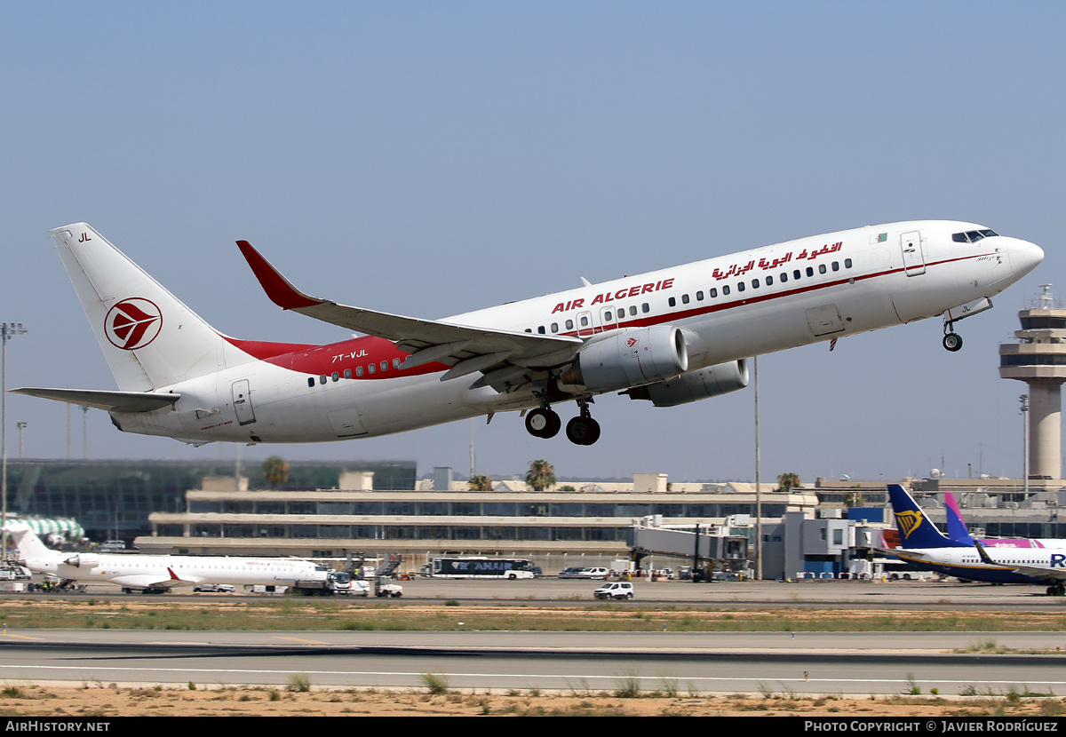Aircraft Photo of 7T-VJL | Boeing 737-8D6 | Air Algérie | AirHistory.net #707448