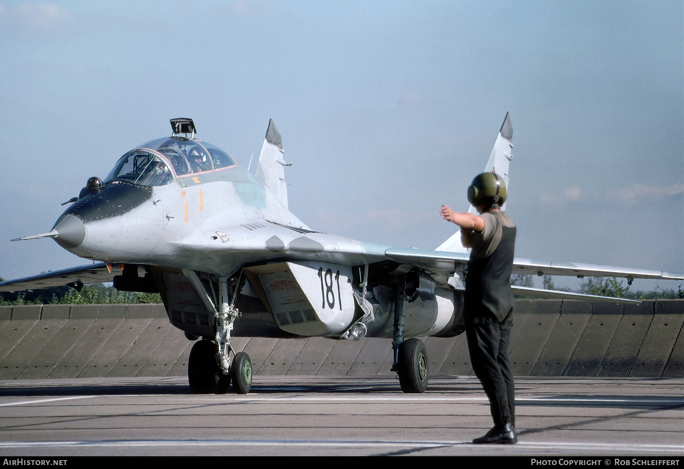 Aircraft Photo of 181 | Mikoyan-Gurevich MiG-29UB (9-51) | East Germany - Air Force | AirHistory.net #707478