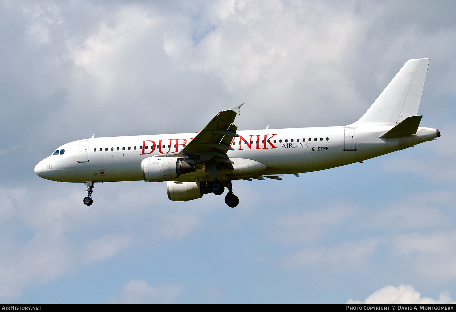 Aircraft Photo of G-STRP | Airbus A320-211 | Dubrovnik Airline | AirHistory.net #707480