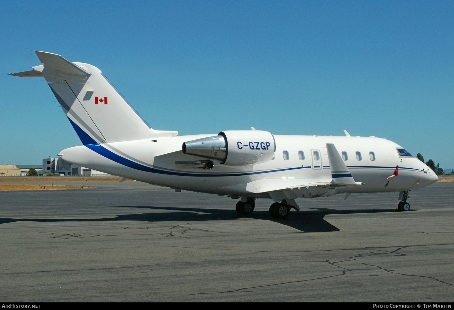 Aircraft Photo of C-GZGP | Bombardier Challenger 605 (CL-600-2B16) | AirHistory.net #707489