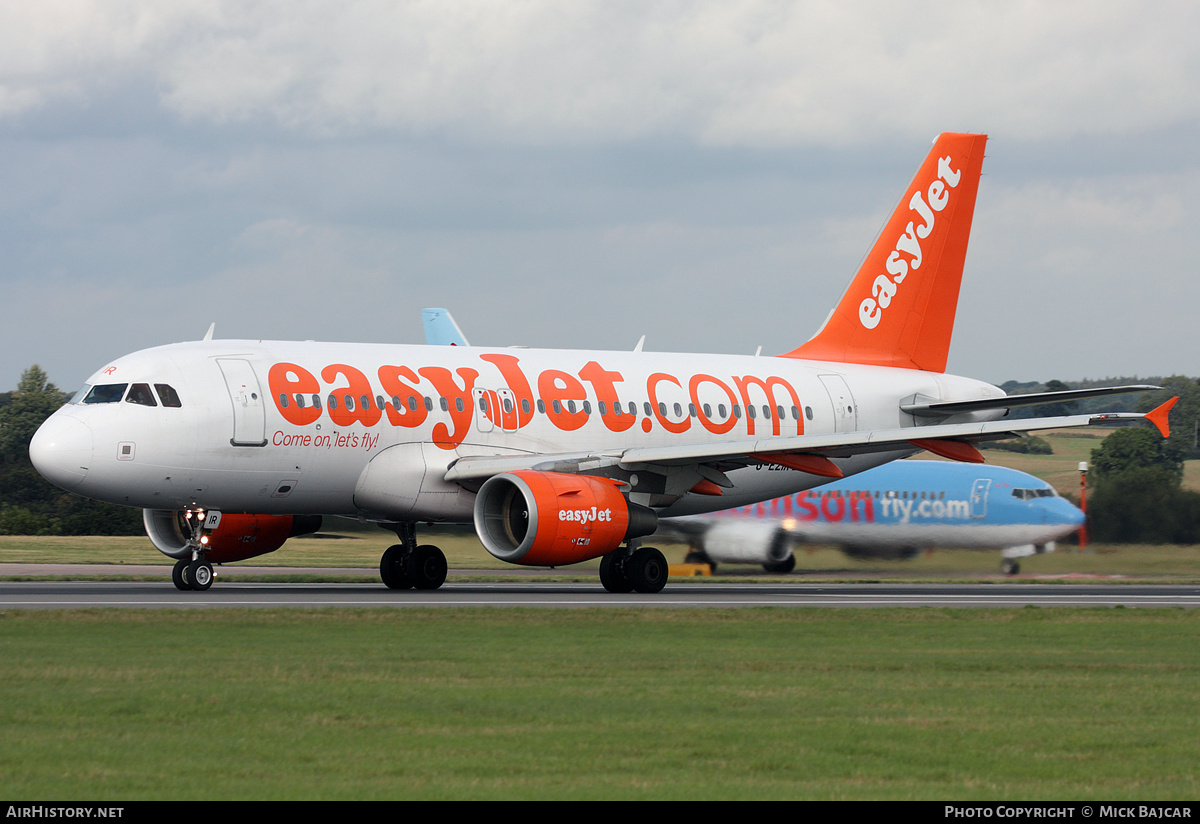 Aircraft Photo of G-EZIR | Airbus A319-111 | EasyJet | AirHistory.net #707690