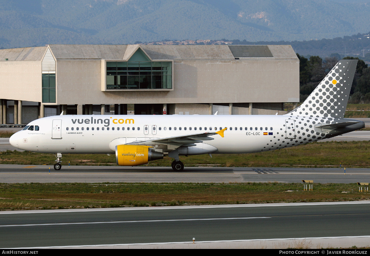 Aircraft Photo of EC-LOC | Airbus A320-214 | Vueling Airlines | AirHistory.net #707692