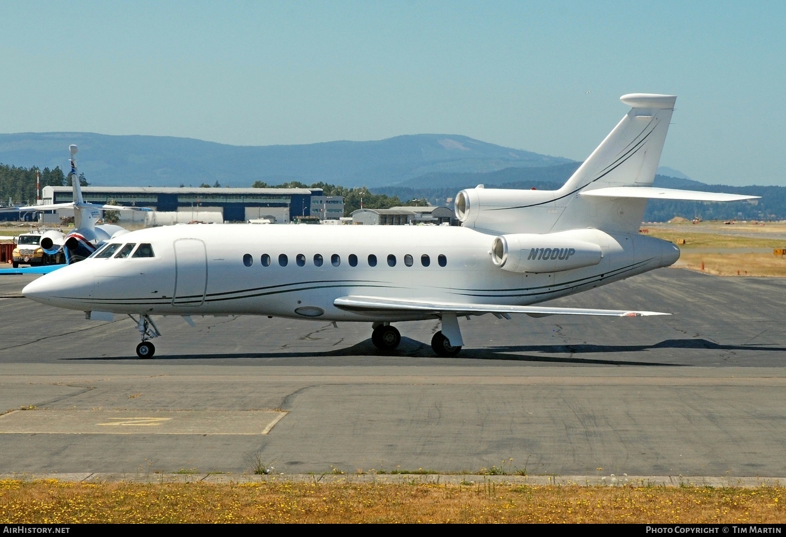 Aircraft Photo of N100UP | Dassault Falcon 900 | AirHistory.net #707709