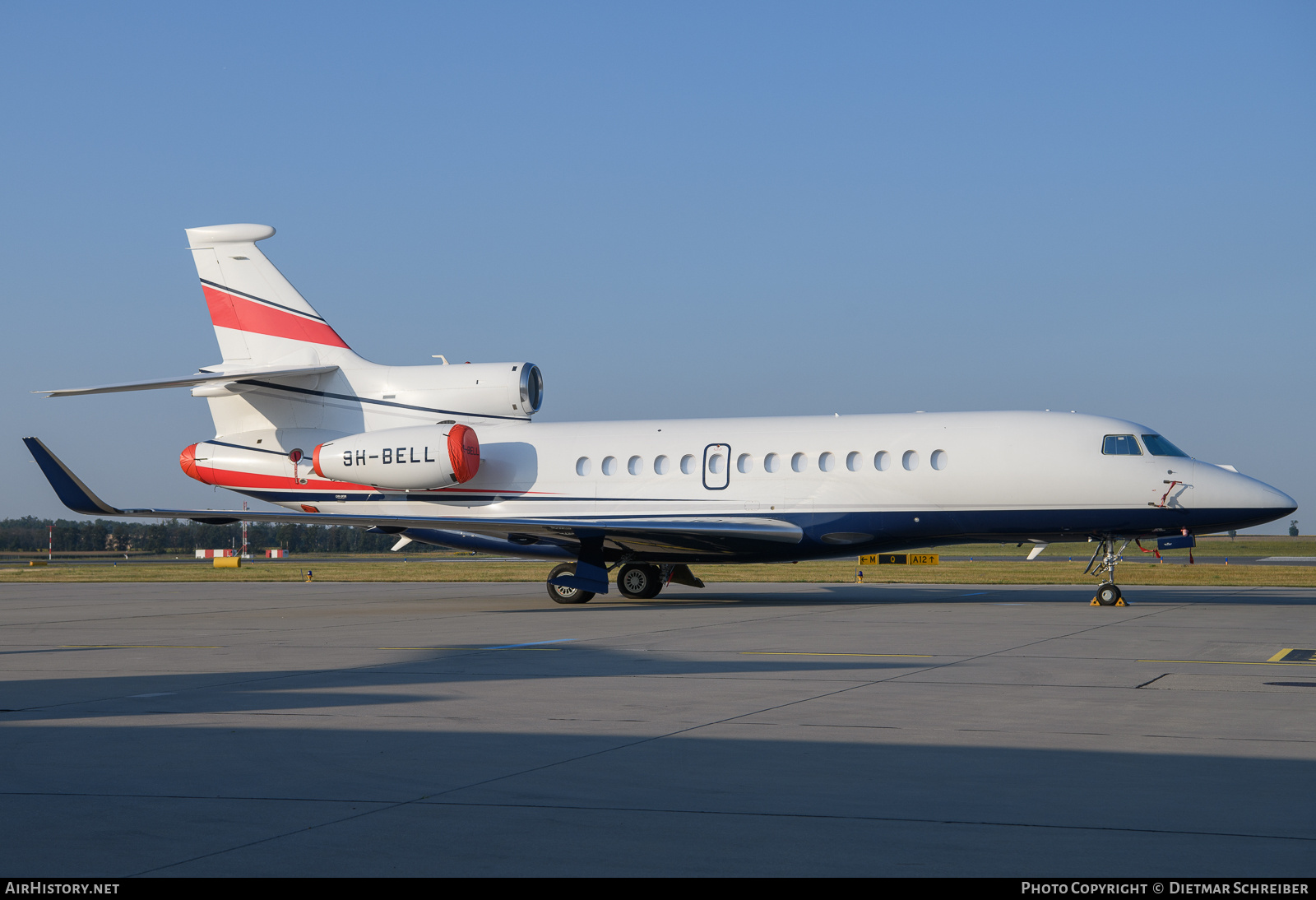 Aircraft Photo of 9H-BELL | Dassault Falcon 7X | AirHistory.net #707769