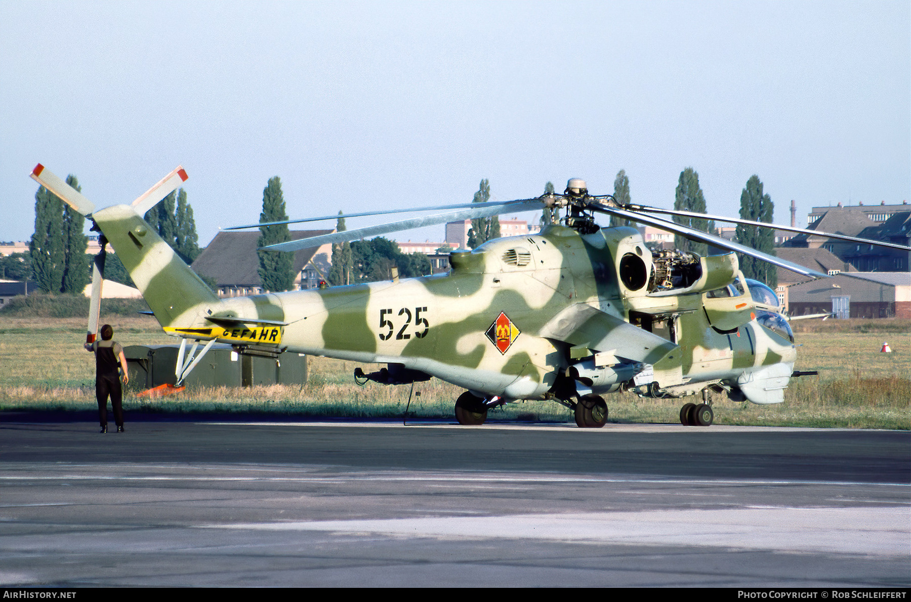 Aircraft Photo of 525 | Mil Mi-24D | East Germany - Air Force | AirHistory.net #707775