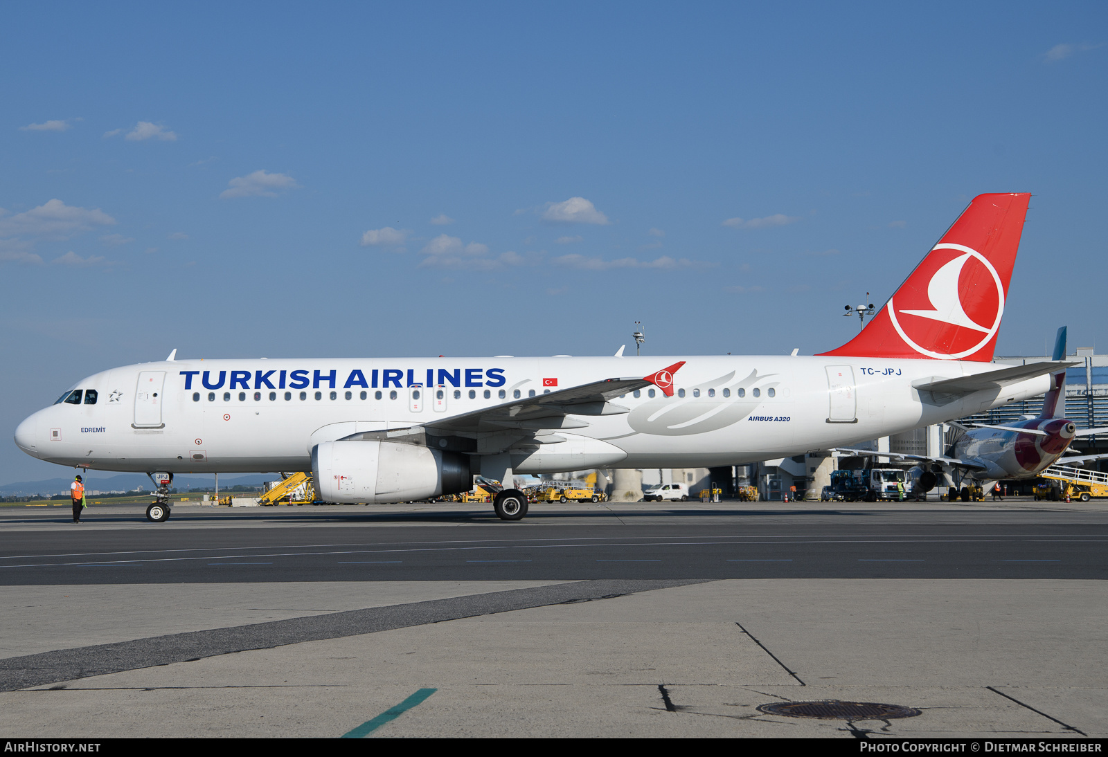 Aircraft Photo of TC-JPJ | Airbus A320-232 | Turkish Airlines | AirHistory.net #707786