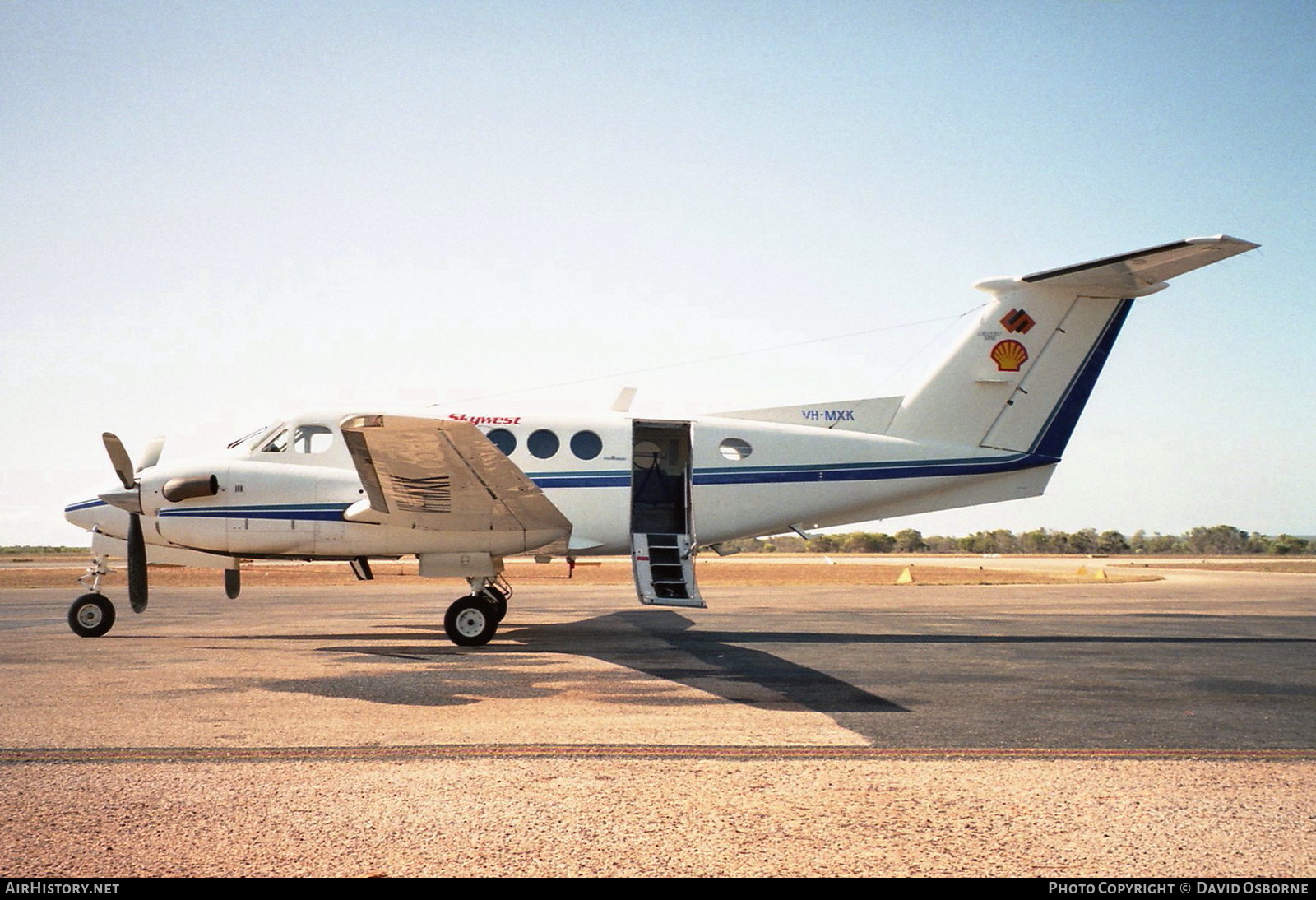 Aircraft Photo of VH-MXK | Beech 200 Super King Air | Skywest Airlines | AirHistory.net #707839