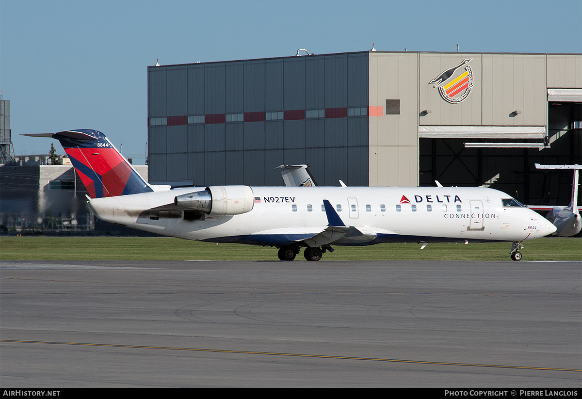 Aircraft Photo of N927EV | Bombardier CRJ-200ER (CL-600-2B19) | Delta Connection | AirHistory.net #707900