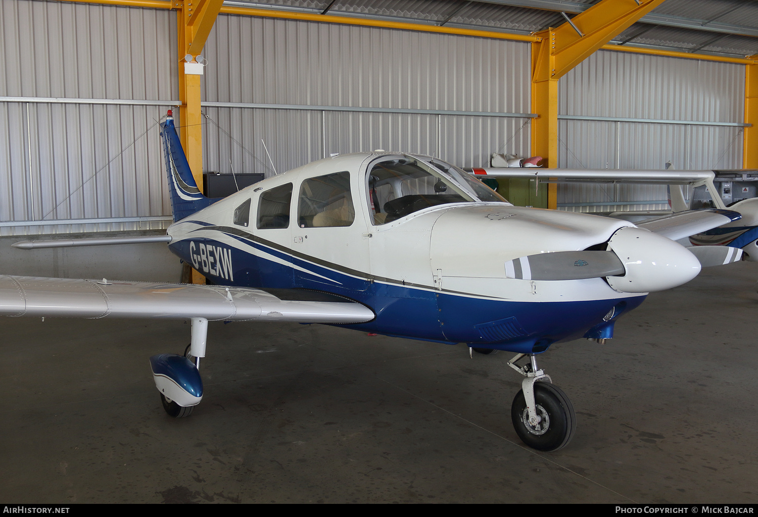Aircraft Photo of G-BEXW | Piper PA-28-181 Cherokee Archer II | AirHistory.net #708075