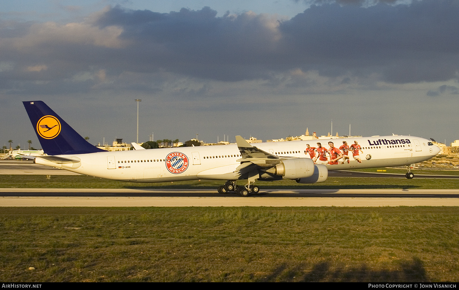 Aircraft Photo of D-AIHK | Airbus A340-642 | Lufthansa | AirHistory.net #708084