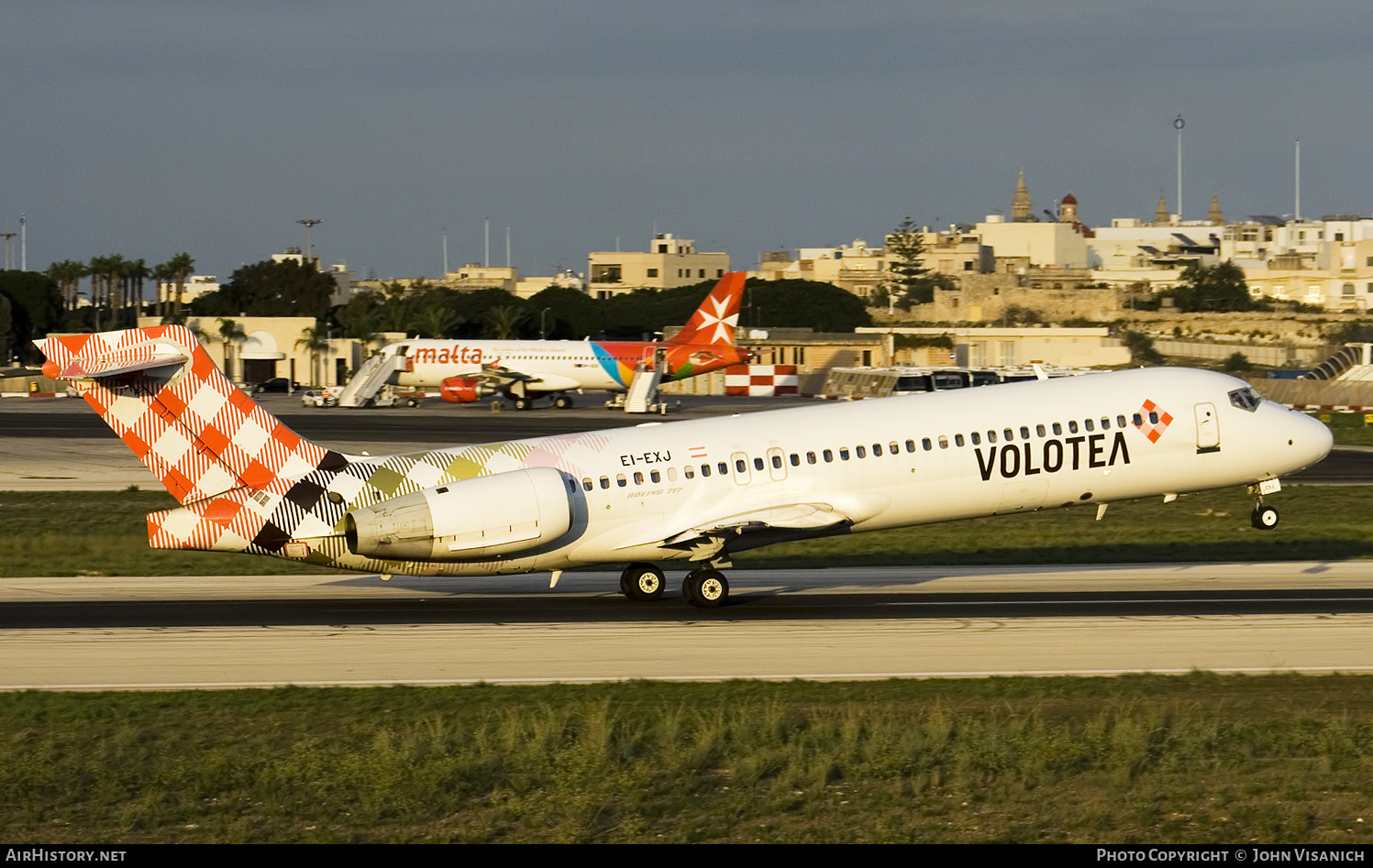 Aircraft Photo of EI-EXJ | Boeing 717-2BL | Volotea | AirHistory.net #708086