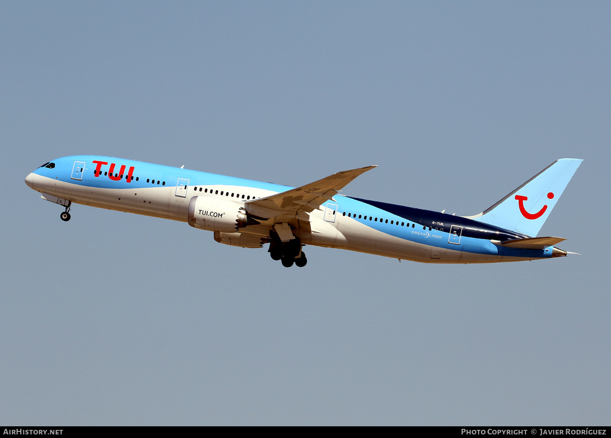 Aircraft Photo of G-TUIL | Boeing 787-9 Dreamliner | TUI | AirHistory.net #708127