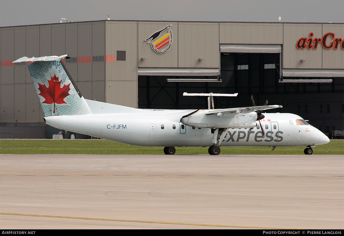 Aircraft Photo of C-FJFM | De Havilland Canada DHC-8-311 Dash 8 | Air Canada Express | AirHistory.net #708167