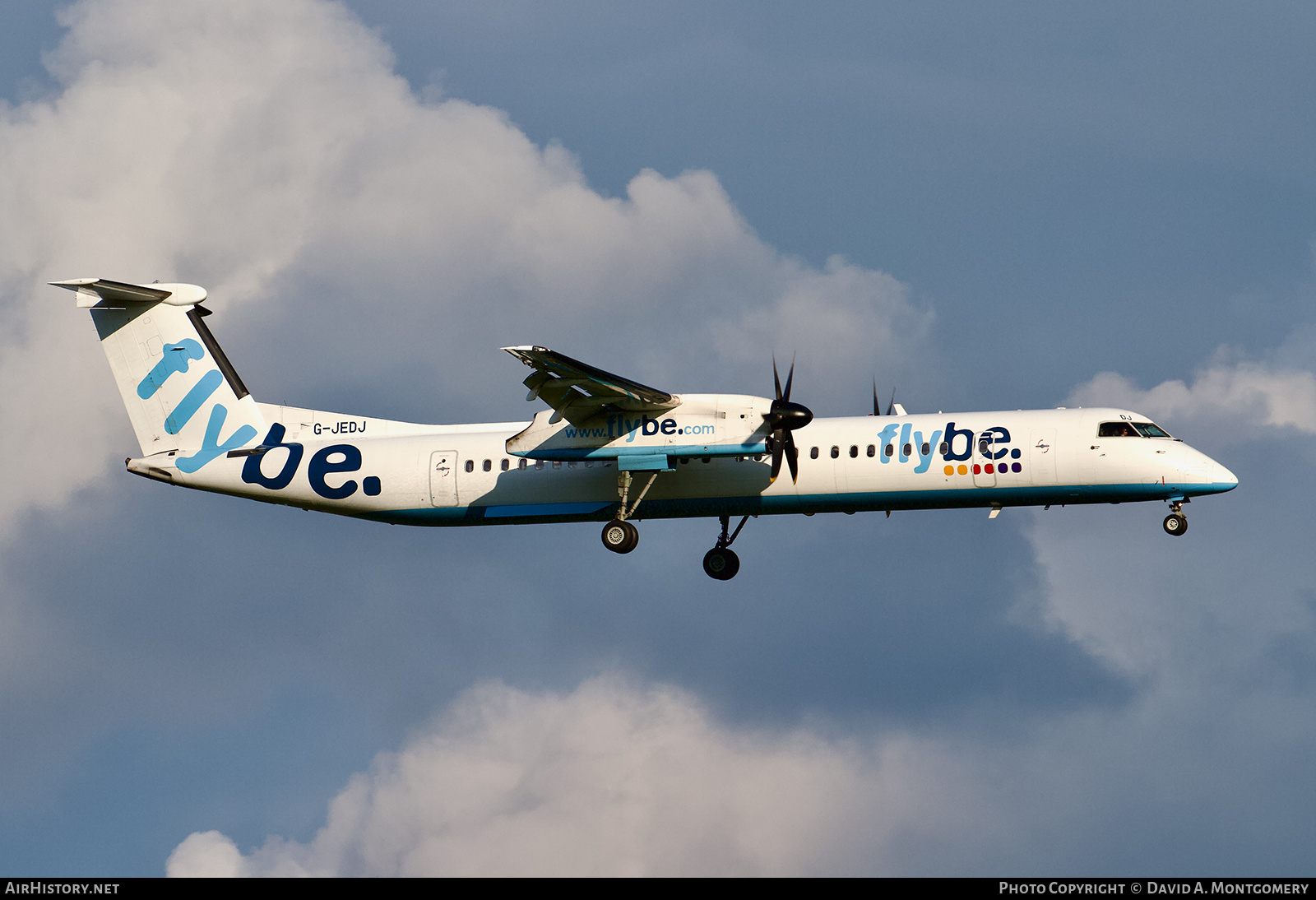 Aircraft Photo of G-JEDJ | Bombardier DHC-8-402 Dash 8 | Flybe | AirHistory.net #708267
