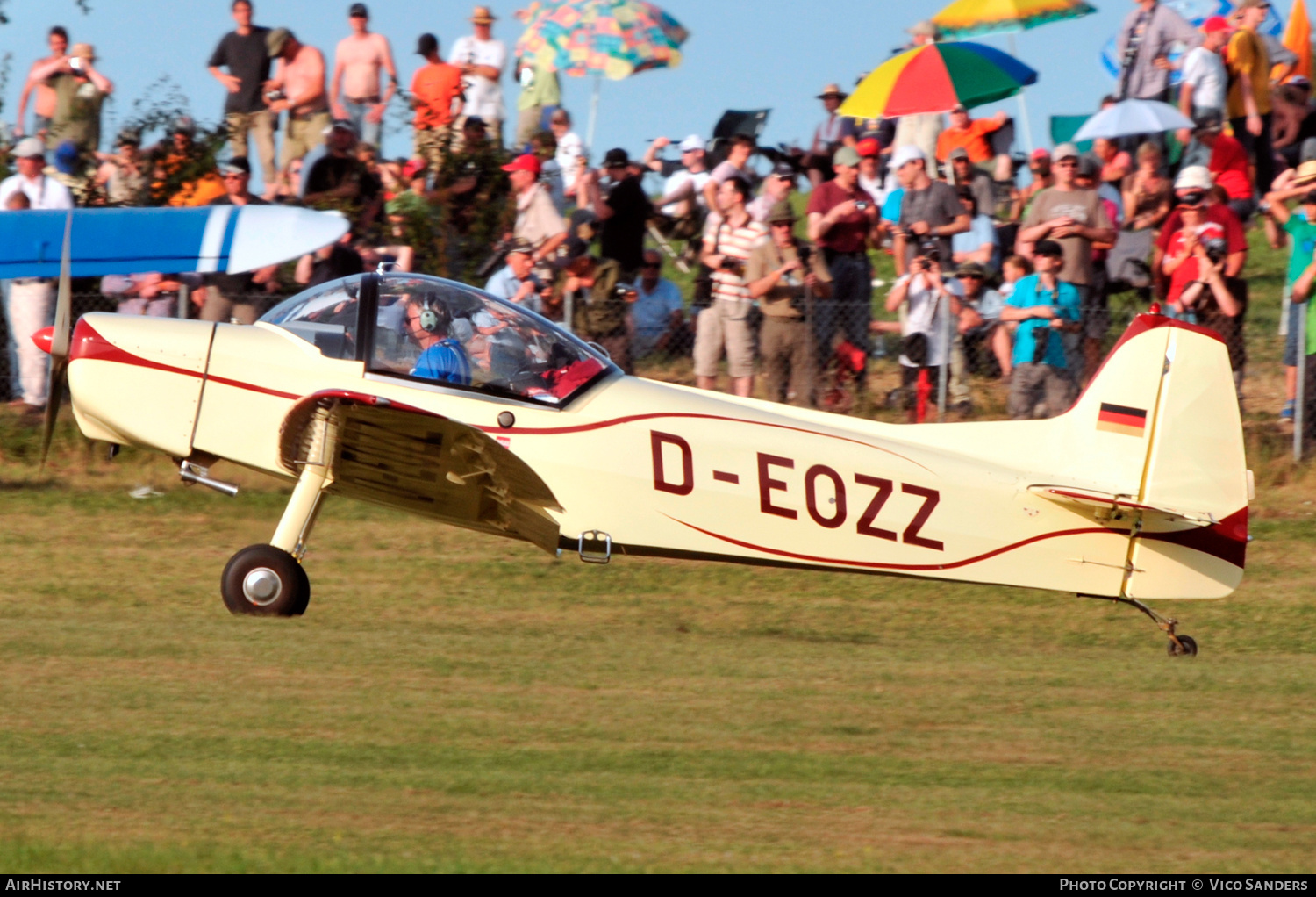 Aircraft Photo of D-EOZZ | Binder CP-301S Smaragd | AirHistory.net #708343