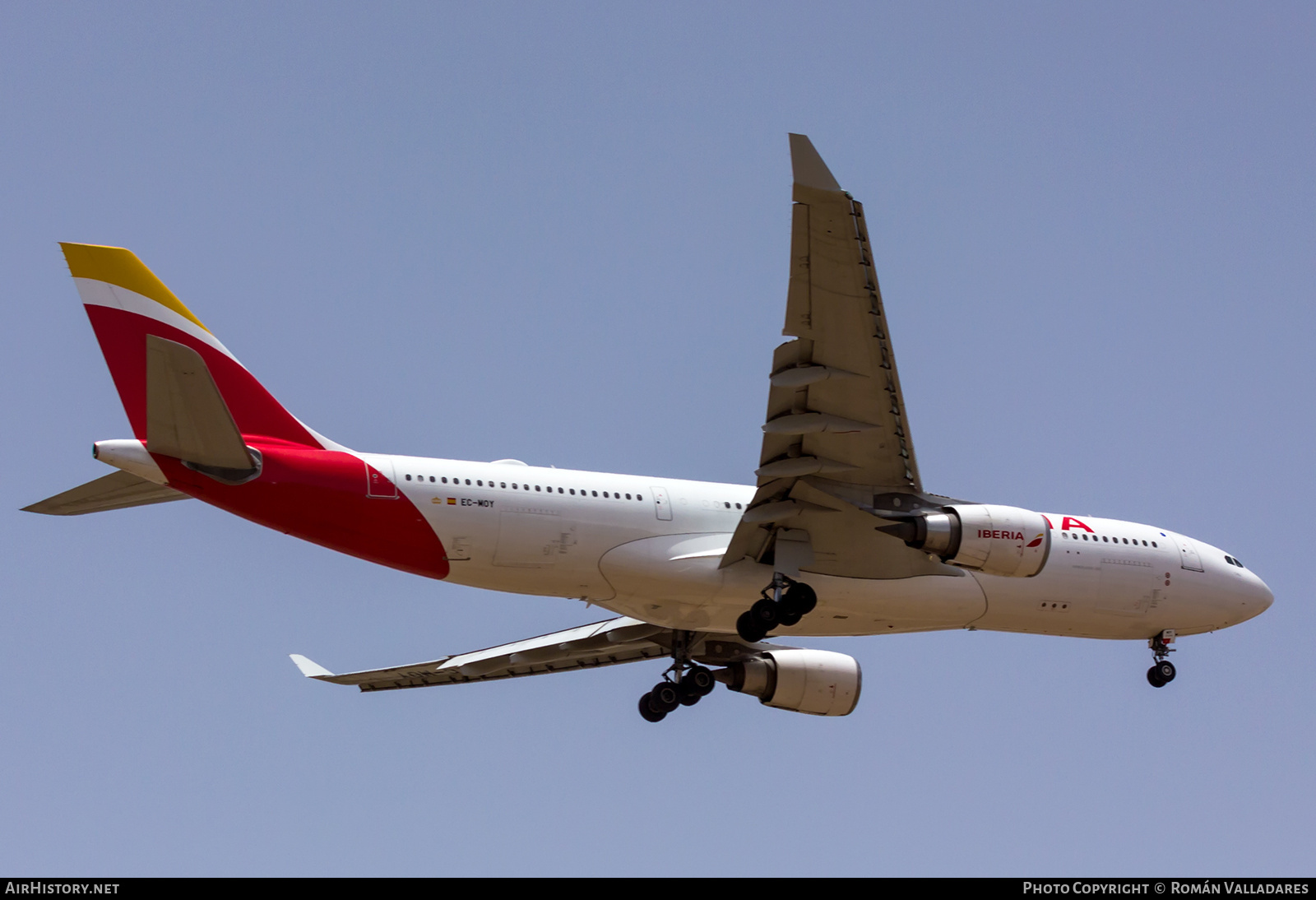 Aircraft Photo of EC-MOY | Airbus A330-202 | Iberia | AirHistory.net #708538