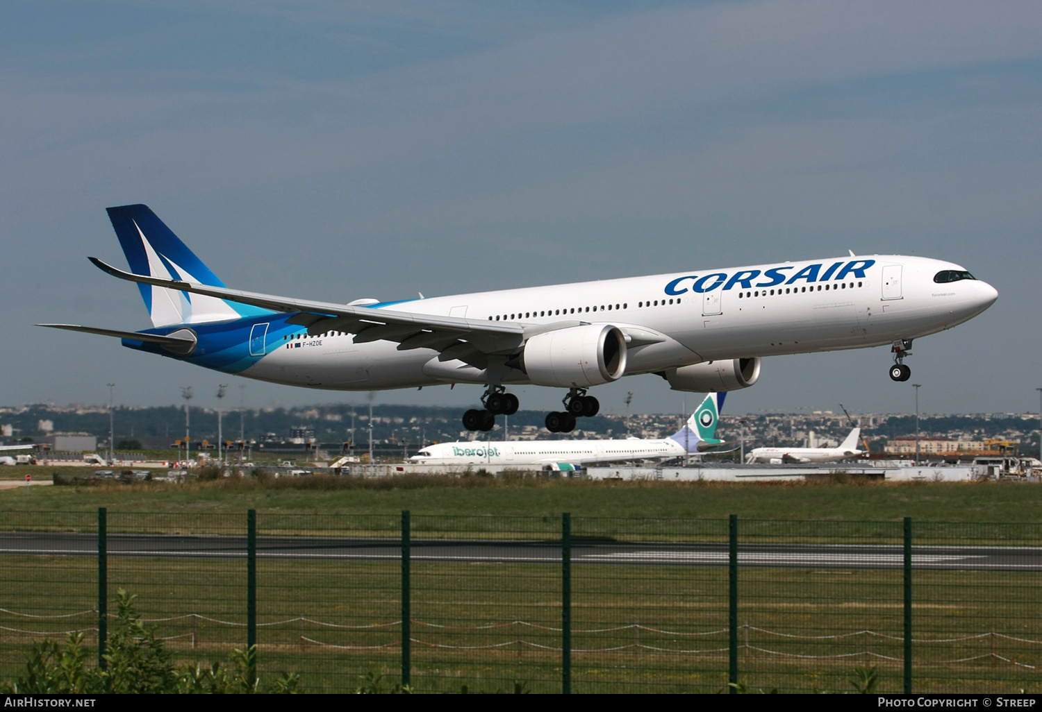 Aircraft Photo of F-HZOE | Airbus A330-941N | Corsair | AirHistory.net #708587