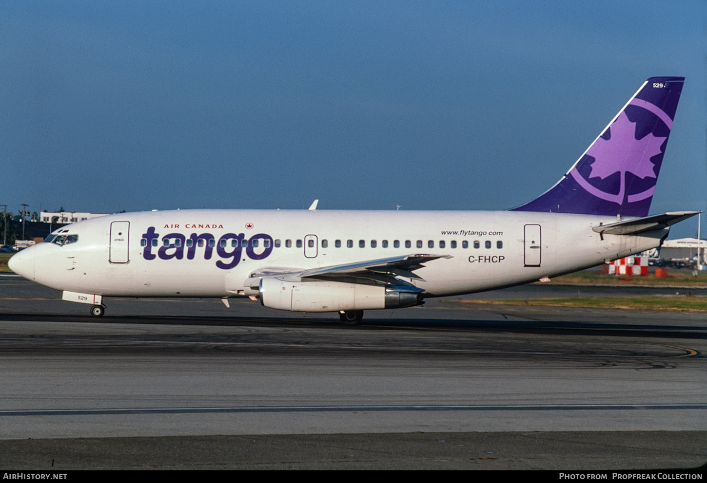 Aircraft Photo of C-FHCP | Boeing 737-2T7/Adv | Air Canada Tango | AirHistory.net #708610