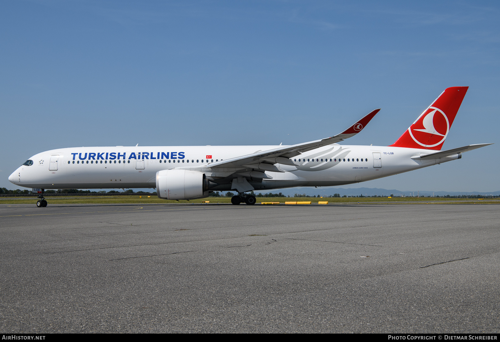 Aircraft Photo of TC-LGB | Airbus A350-941 | Turkish Airlines | AirHistory.net #708650