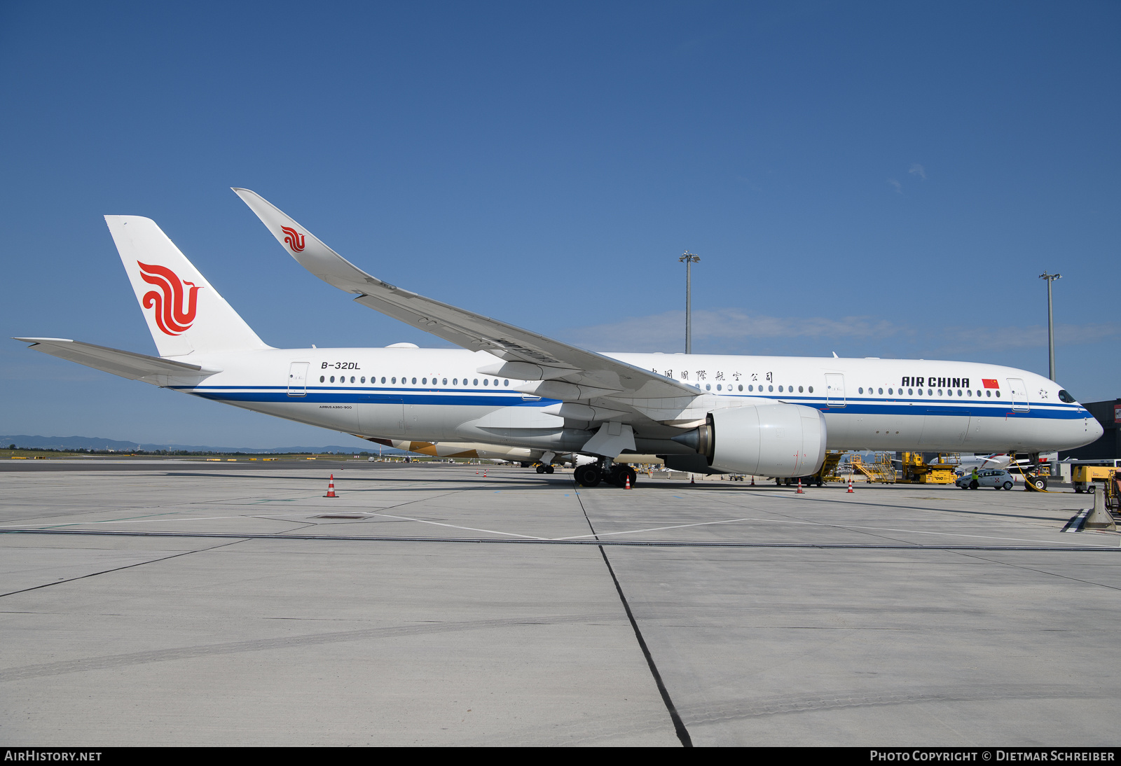 Aircraft Photo of B-32DL | Airbus A350-941 | Air China | AirHistory.net #708655