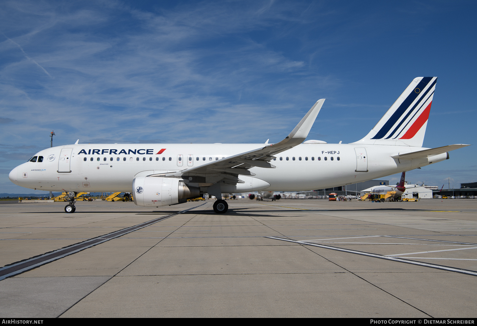 Aircraft Photo of F-HEPJ | Airbus A320-214 | Air France | AirHistory.net #708668