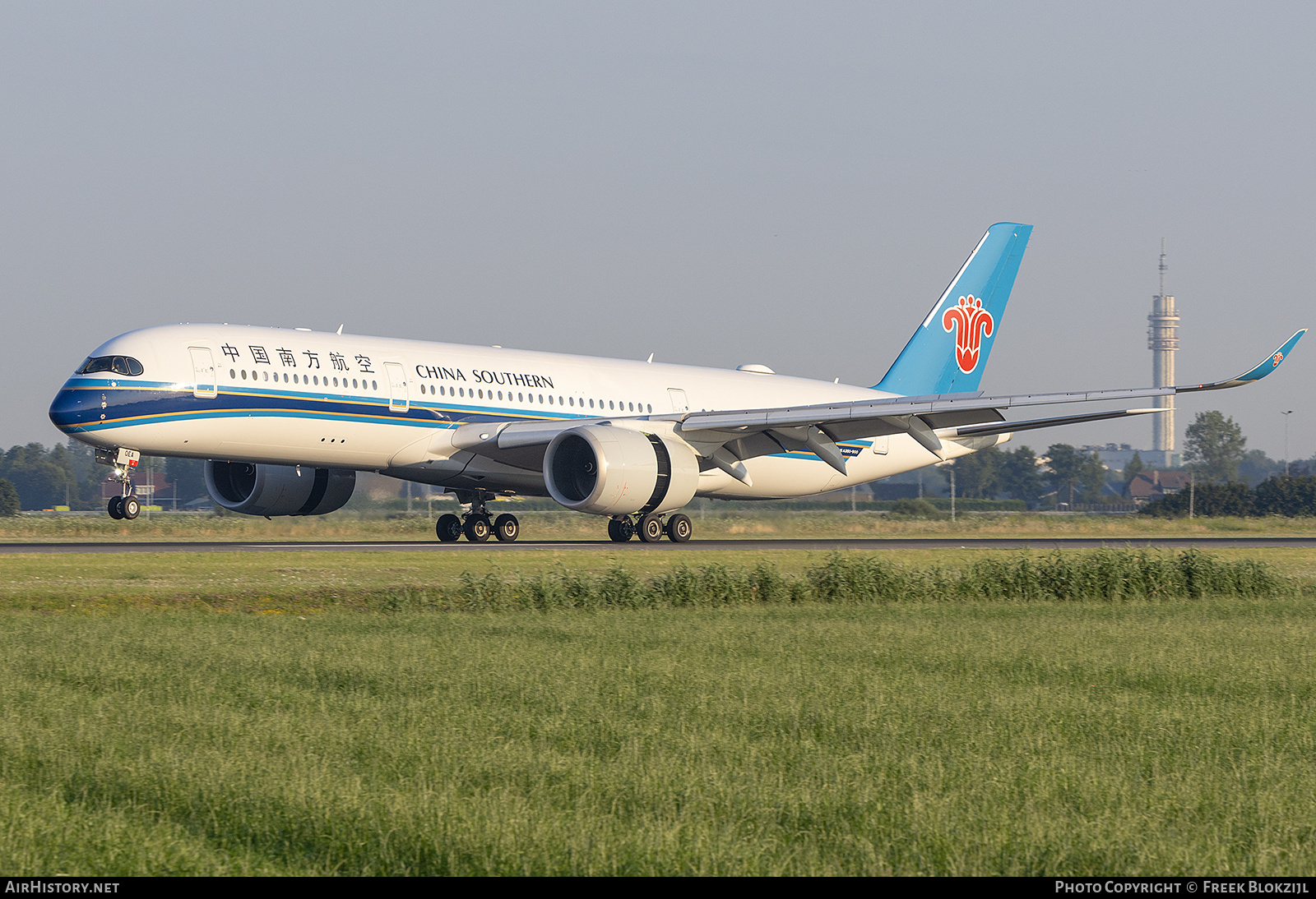 Aircraft Photo of B-30EA | Airbus A350-941 | China Southern Airlines | AirHistory.net #708766