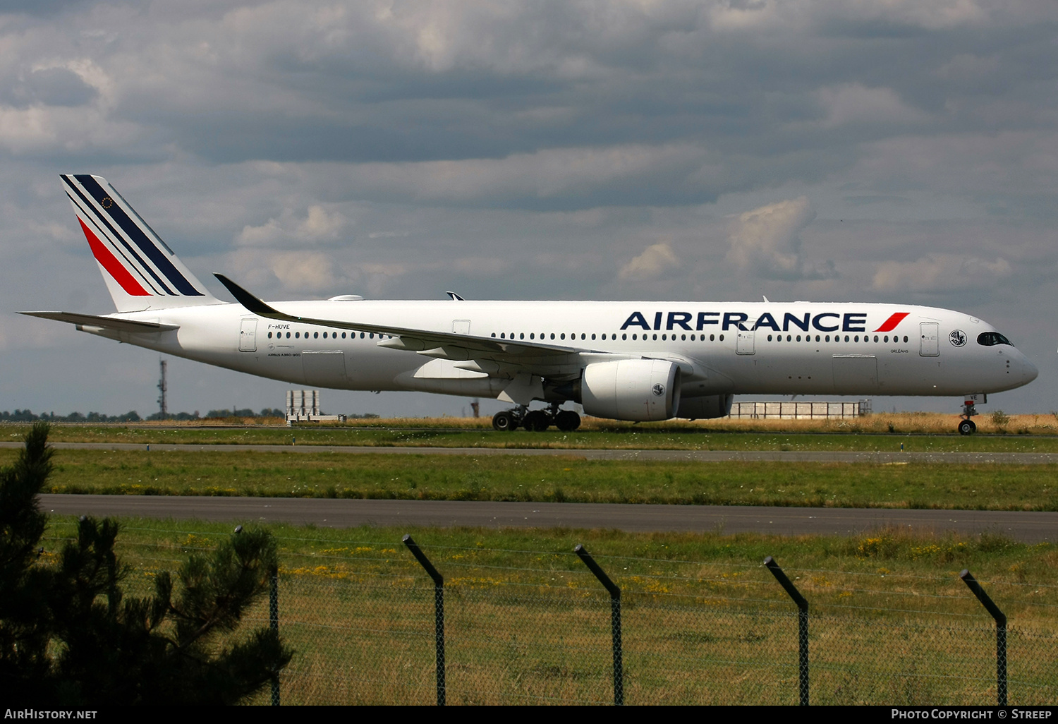 Aircraft Photo of F-HUVE | Airbus A350-941 | Air France | AirHistory.net #708956
